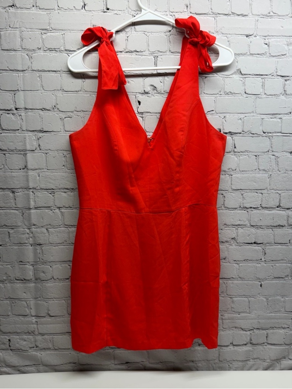 Amanda Uprichard Allora Red V-Neck Tie-Shoulder Mini Dress Sz L - Picture 2 of 12